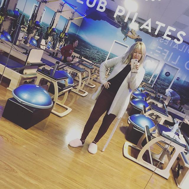 When you forget to put your shoes on #rushed and you wind up at work with your slippers on?🤦🏼‍♀️. Whad ya gunna do? #comfy #clubpilates I hope my boss doesn’t see this 😬 @clubpilates_pleasanton