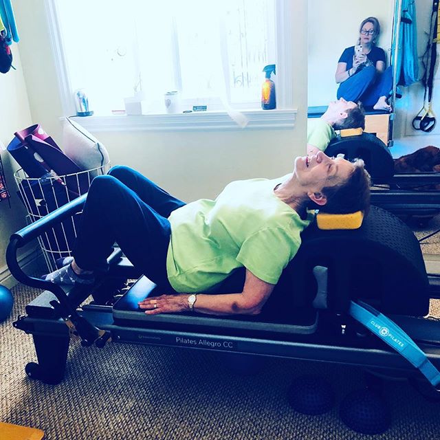 #spine #corrector for my beautiful 76 year young client!  Spine extension is a lovely and necessary range of motion.  Maureen loved this. She’s so brave, she’ll try anything - I have to be careful with her Have a very happy Monday loved ones ☮️ #pilates #pilatesspinecorrector #spinecorrector #spinalextension #dopilatesallyourlife #