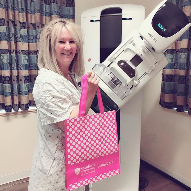 Who doesn’t know it’s #breastcancerawareness month?  OCTOBER You should know! It’s an important cause. And just look at the darling bag with goodies in it they gave me - just for coming in October 🤗 Lucky me!  Get er done girl!!#breastcancercare #breastcancersucks #mammogram #mammography #mammograms #boob it’s real #getyourboobschecked#titsarein #keepemhealthy